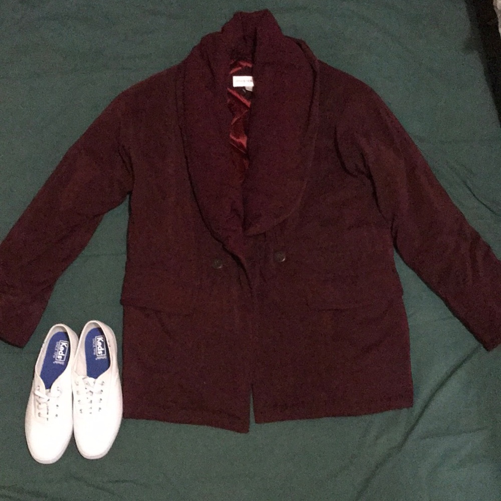 VINTAGE OVERSIZED BURGUNDY COAT